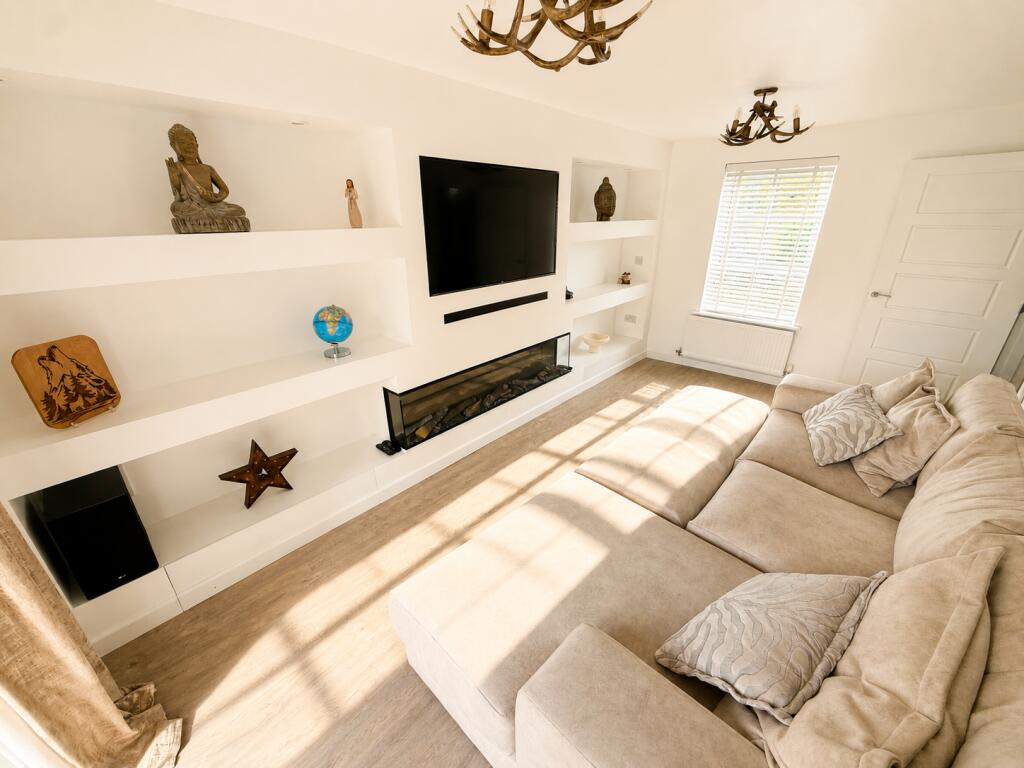 House in Lancaster, Luneside West, Marsh - View 3