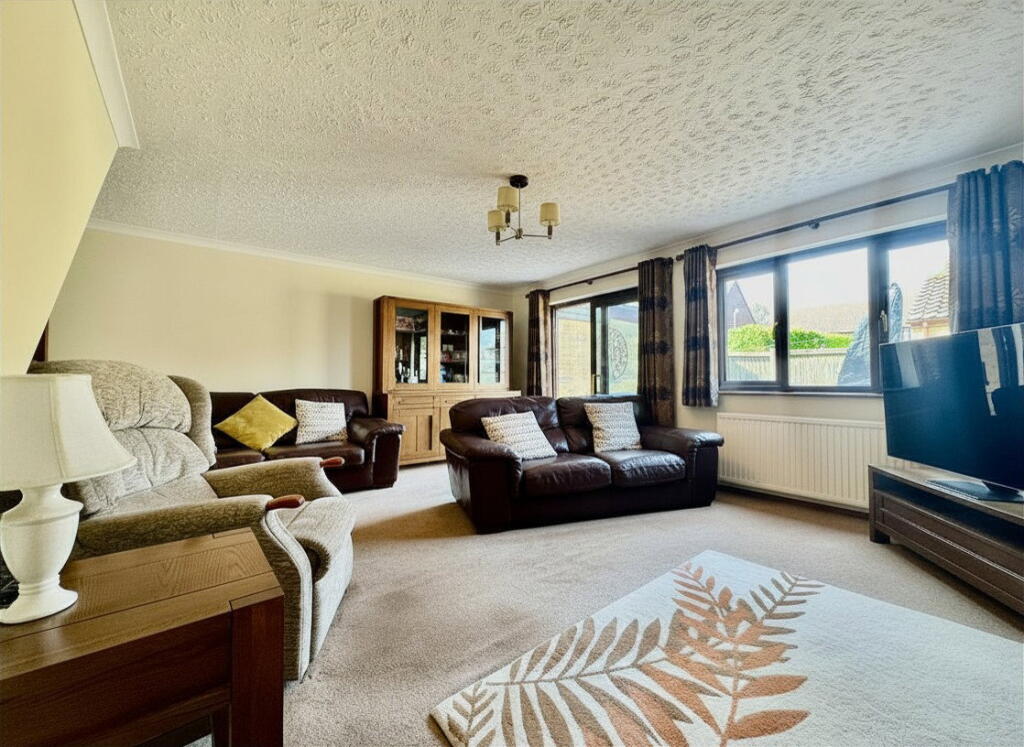 St. Crispins Road, Westgate-on-sea, CT8 8EB - View 4