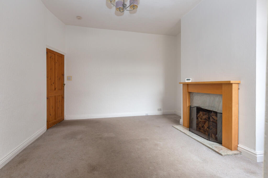 Freckleton Street, Lytham St Annes, FY8 photo 3