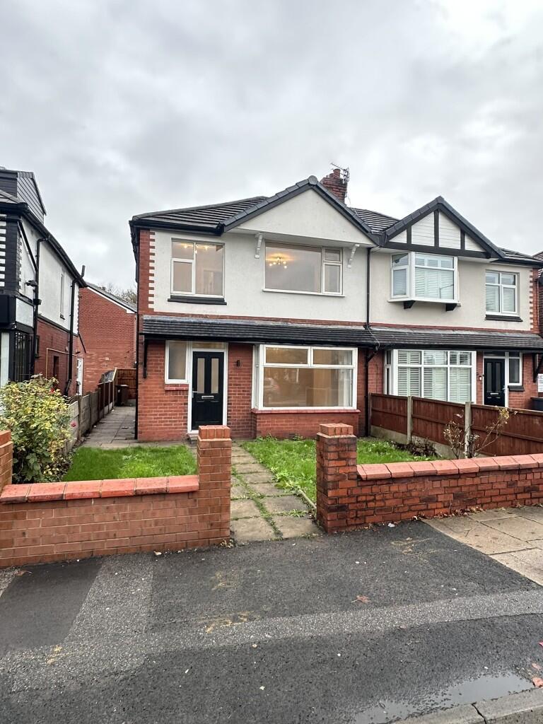 Main image of property: Bury Old Road, M45