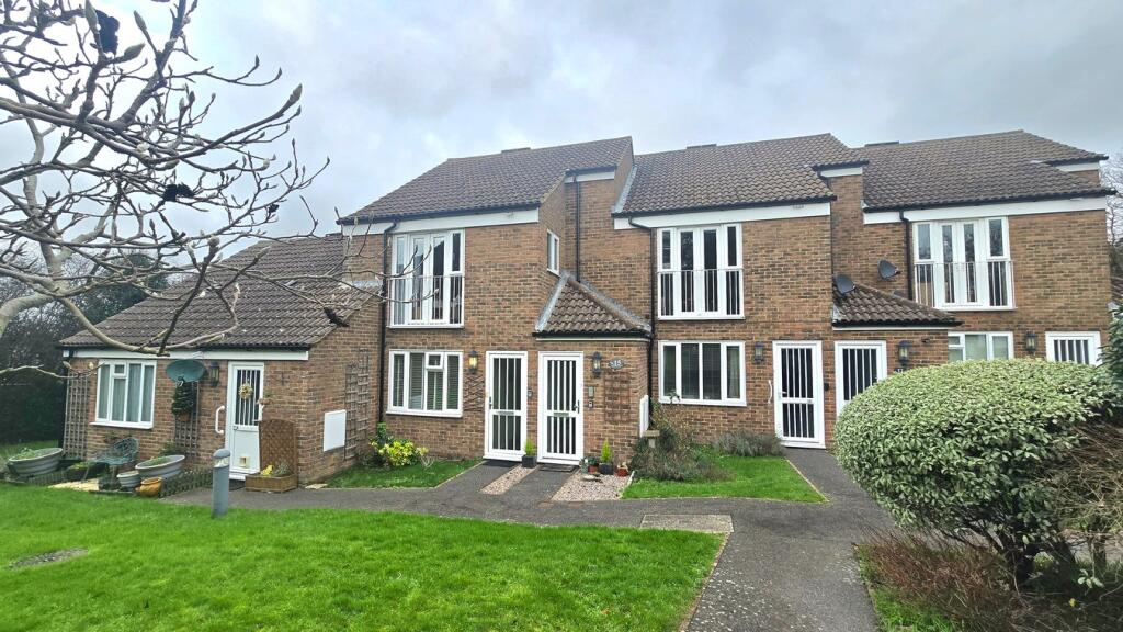 Main image of property: Hastings Road, Bexhill-on-Sea, TN40