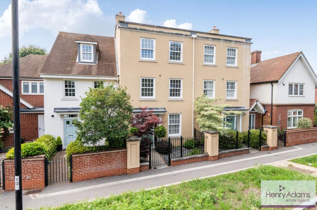 Main image of property: College Street, Petersfield, GU31