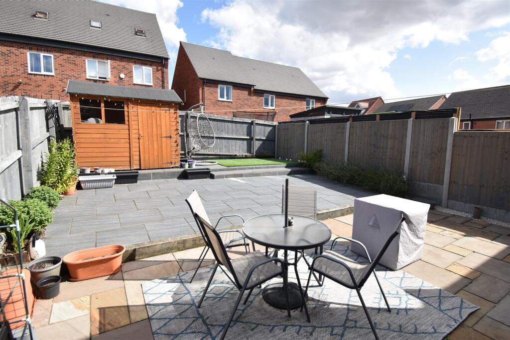 House in South Derbyshire, Chellaston Fields, Swarkestone - View 2
