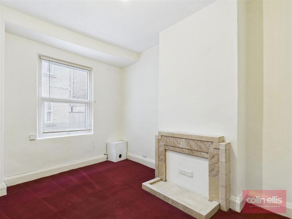 House in Scarborough, North Yorkshire - View 2
