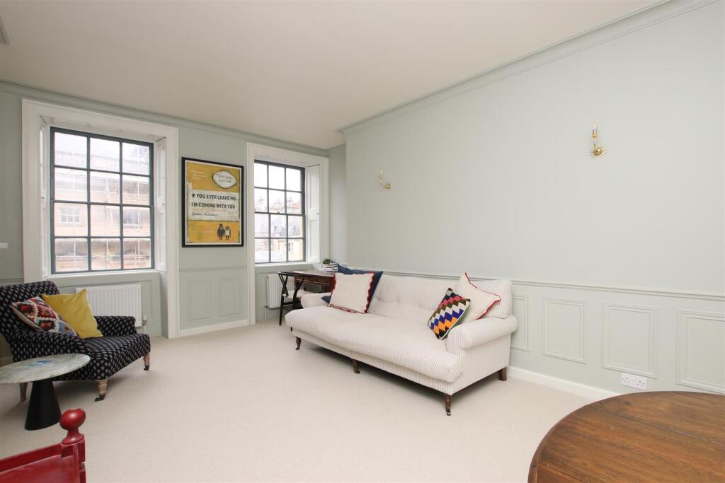 Apartment in Bath, Walcot - View 5