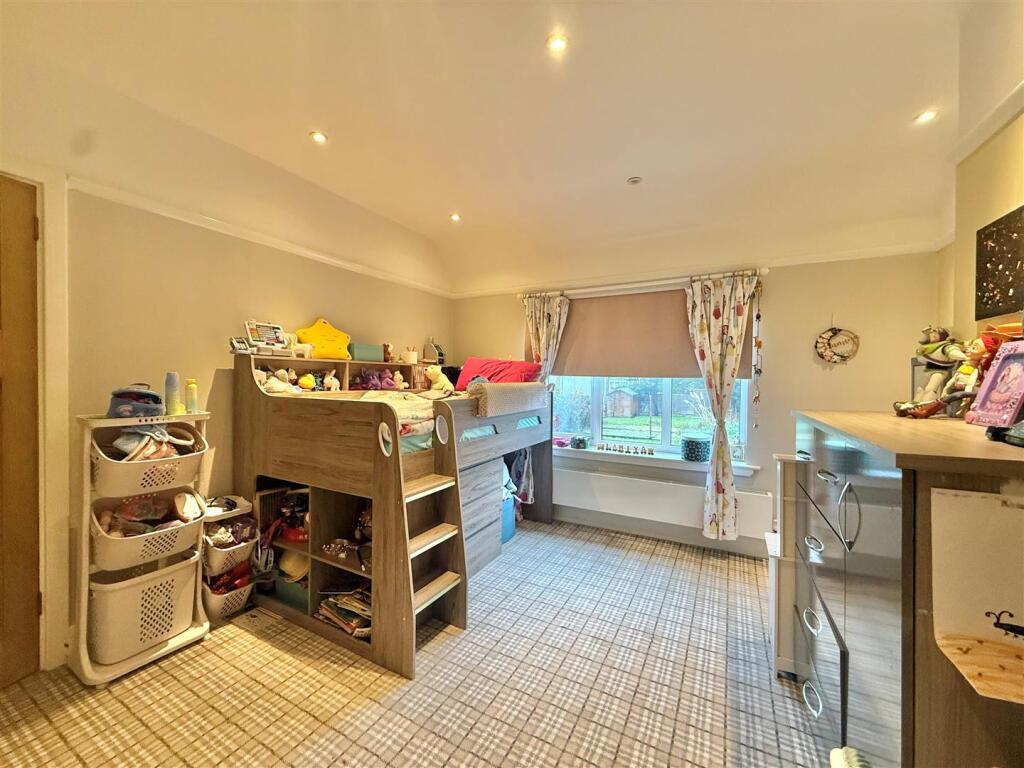 Additional image 13 of Manor Lane, Halesowen