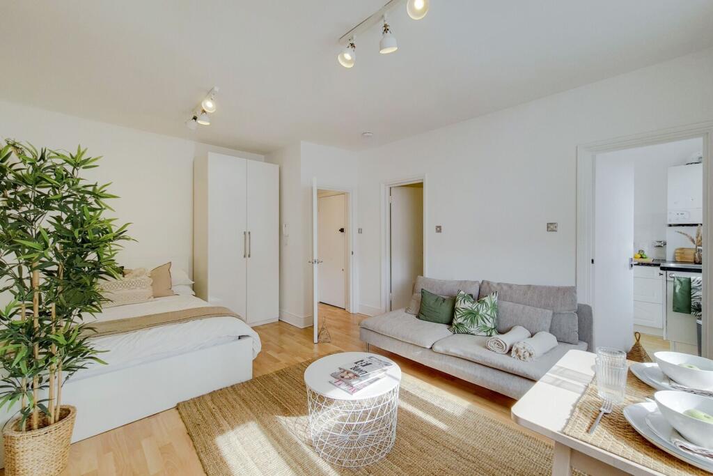 Apartment in London, East Marylebone, Marylebone - View 2