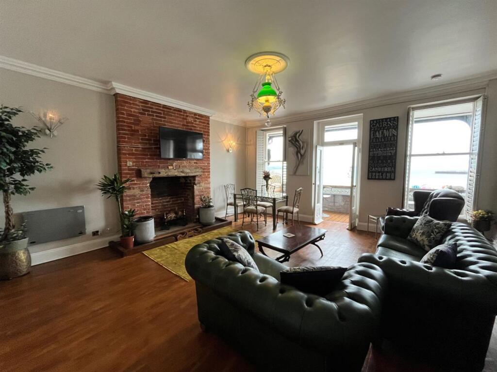 Apartment in Dorchester - View 4