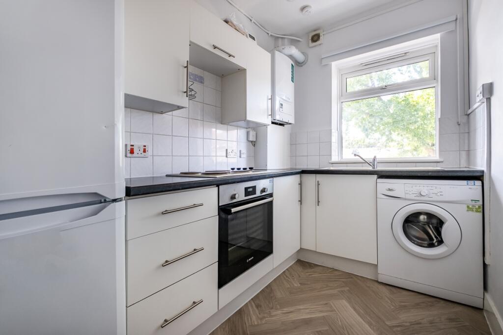 Main image of property: New Park Road London SW2