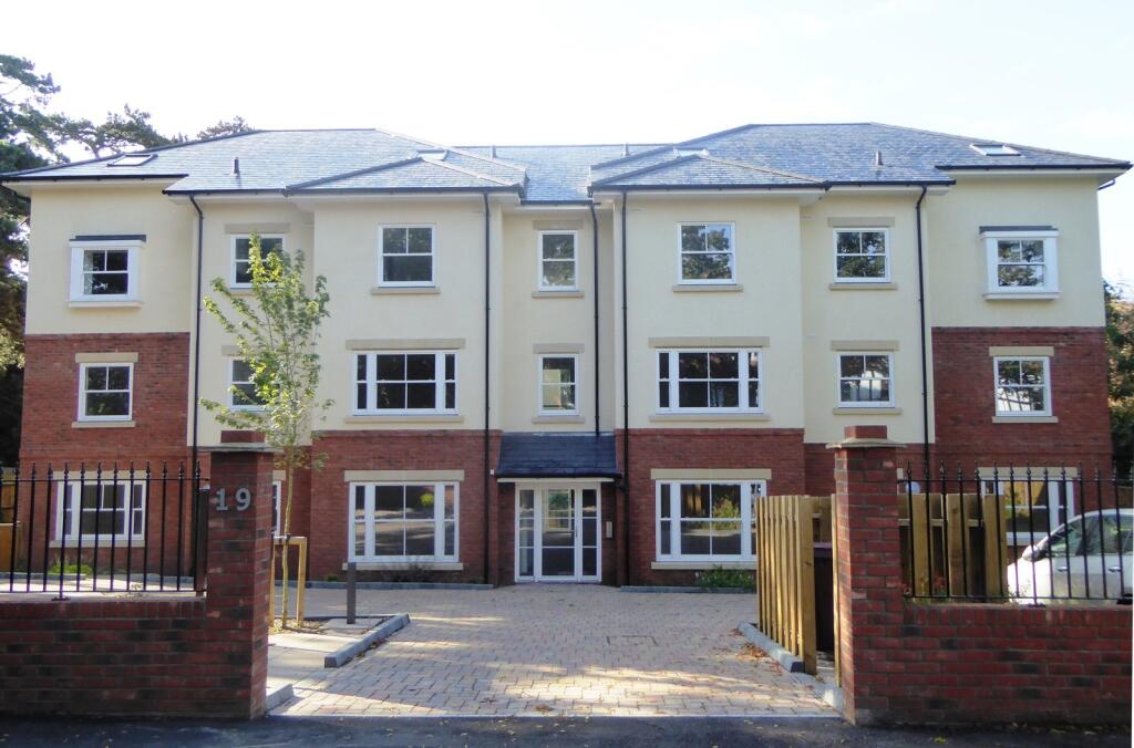 Main image of property: Westcote Road, Reading, RG30