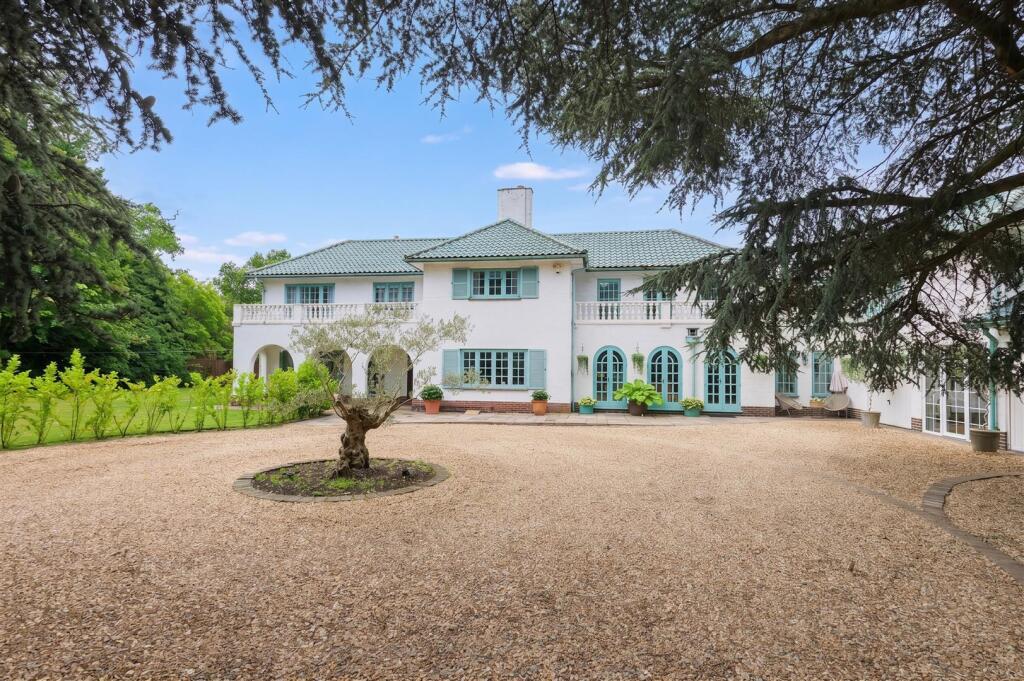 Main image of property: Rugby Road, Burbage, LE10