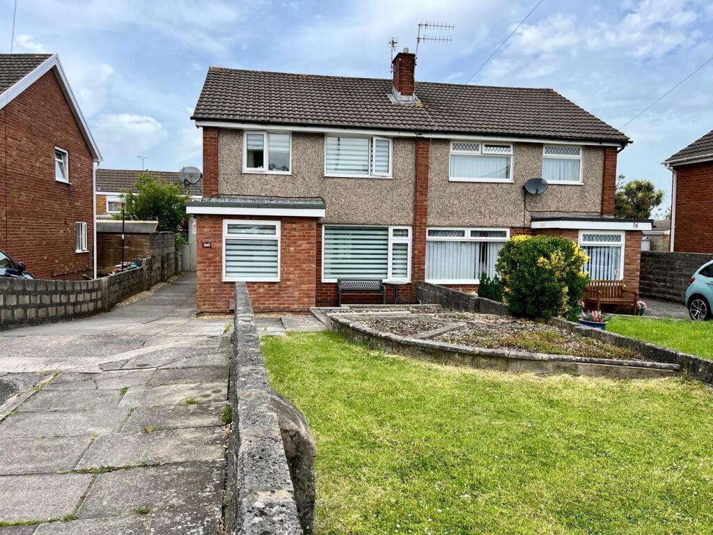 Main image of property: Pen-y-ffordd, North Cornelly, Bridgend, Bridgend County. CF33 4ES