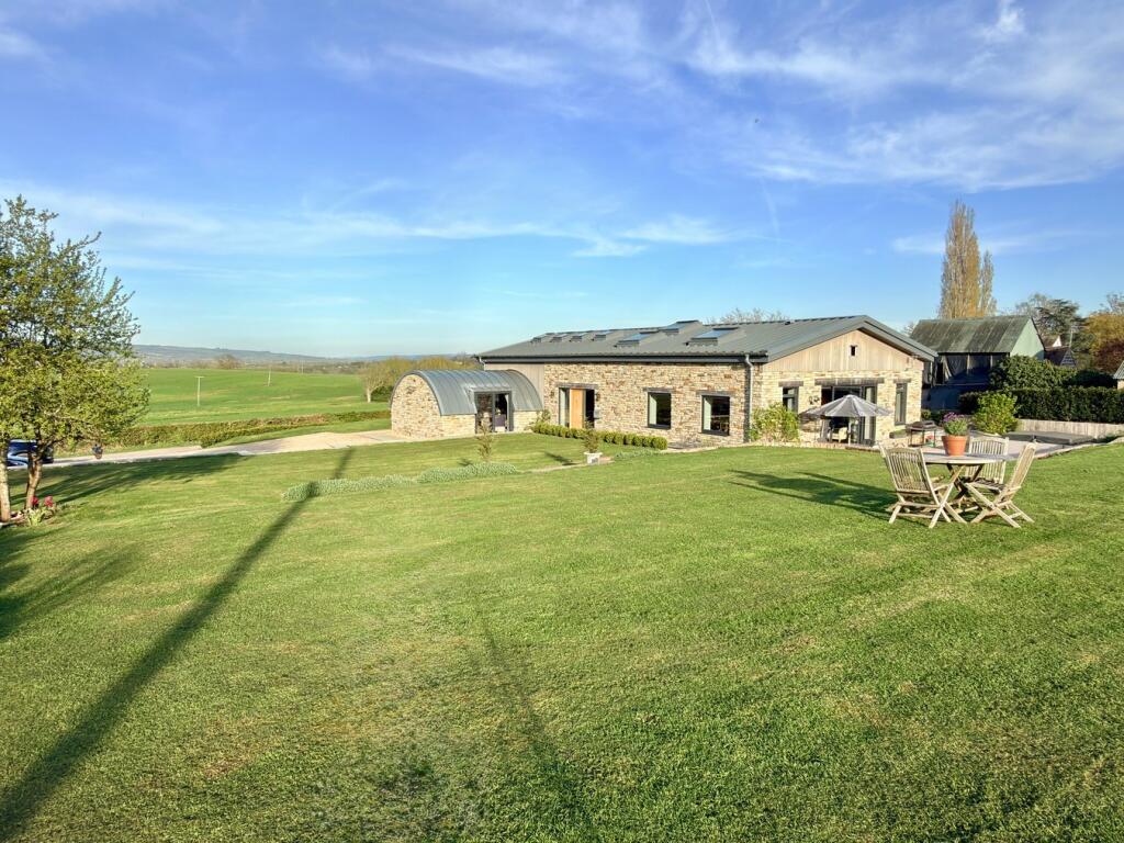 Main image of property: Wood Street, Bushley, Tewkesbury, GL20