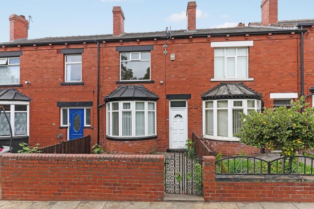 Main image of property: Parkfield Row, Leeds, LS11