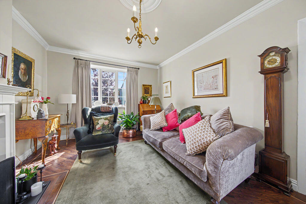 House in Chesterfield, Staveley CP - More