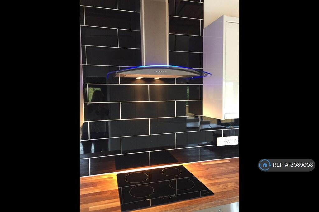 Apartment in Torquay - View 5