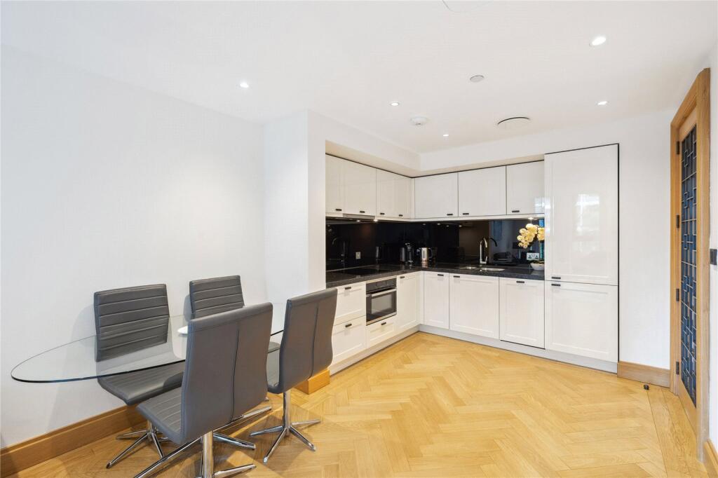 Apartment in London - View 4