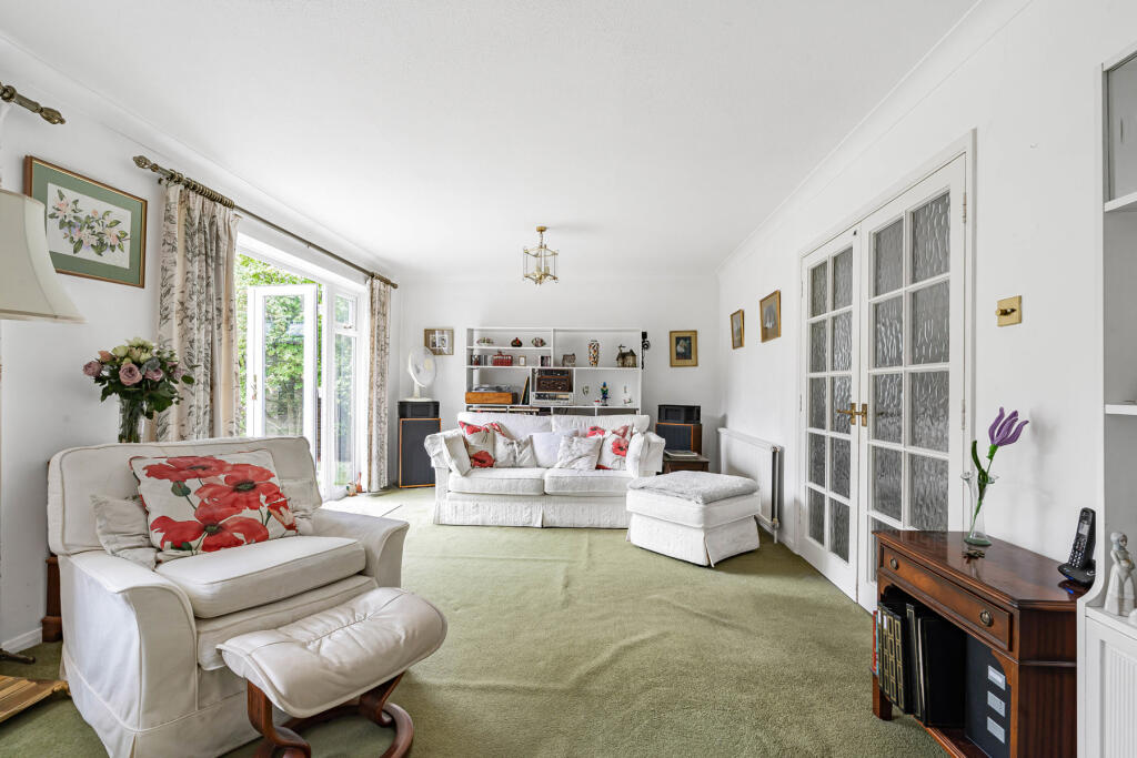 House in Waverley, Frith Hill, Godalming - View 5