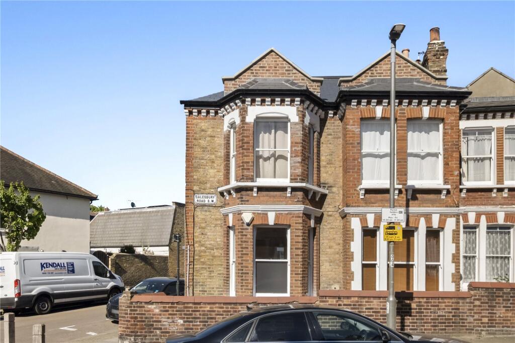 Main image of property: Galesbury Road, London, SW18