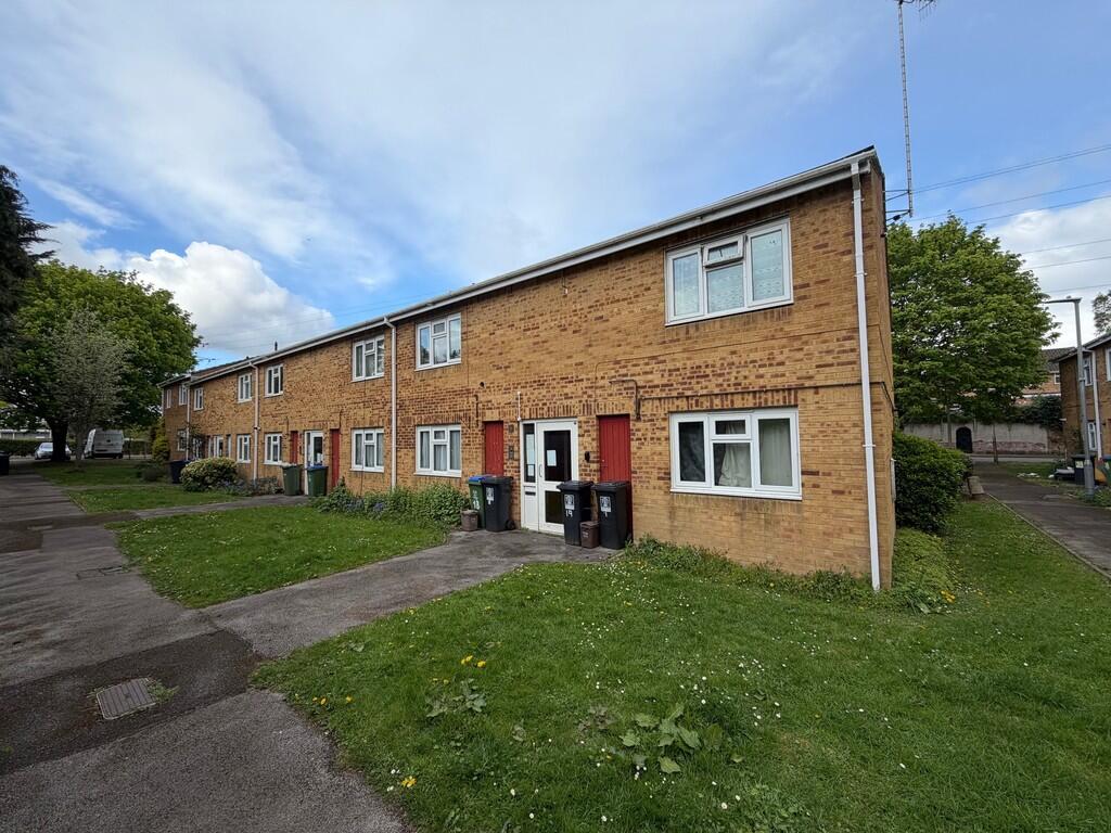 Main image of property: Coates Dell, Garston, Watford