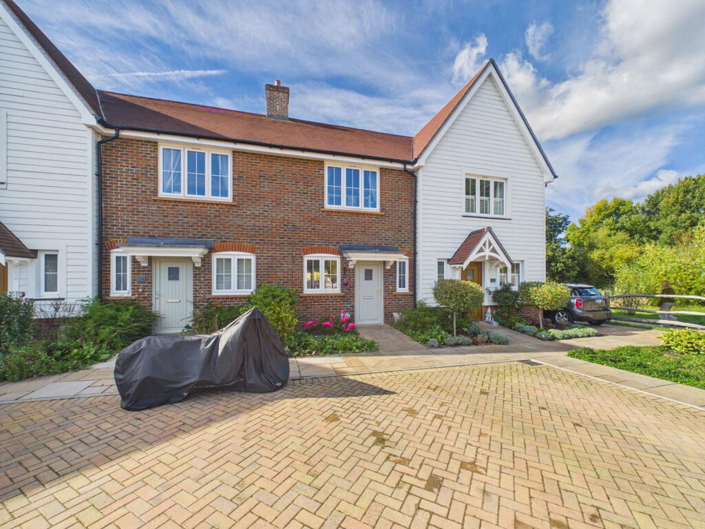 2-bed terraced on The Boulevard, Horsham, £400,000