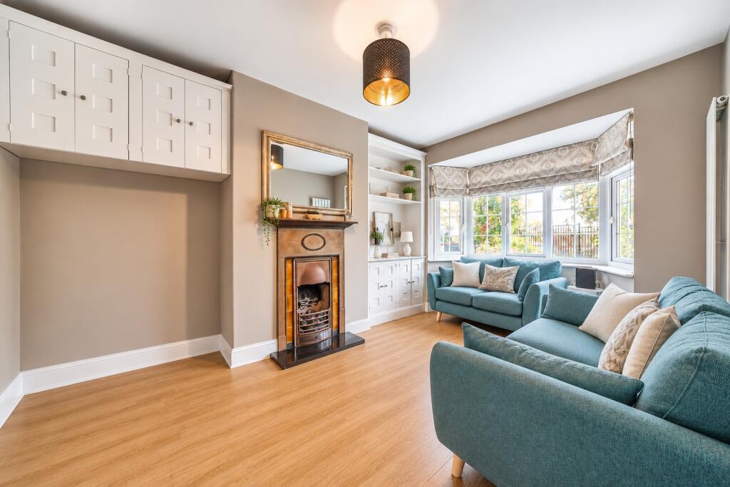 Main image of property: Fieldview, Earlsfield, London, SW18
