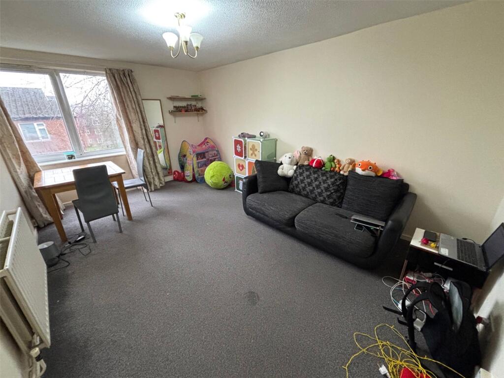 Dalford Court, Hollinswood, Telford, TF3 photo 3