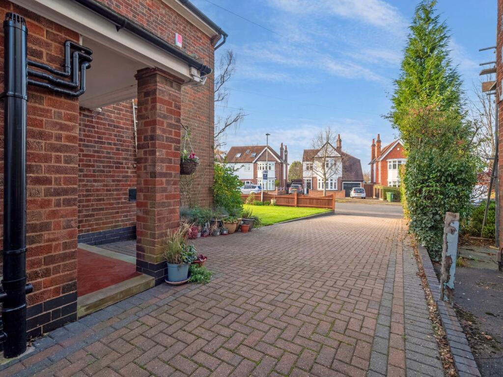 House in Leicester, Knighton - View 3