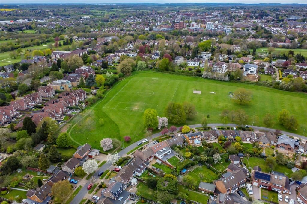 Additional image 18 of Foxcroft, St. Albans, Hertfordshire, AL1