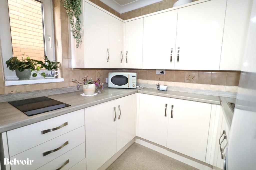 Apartment in Cardiff - View 4