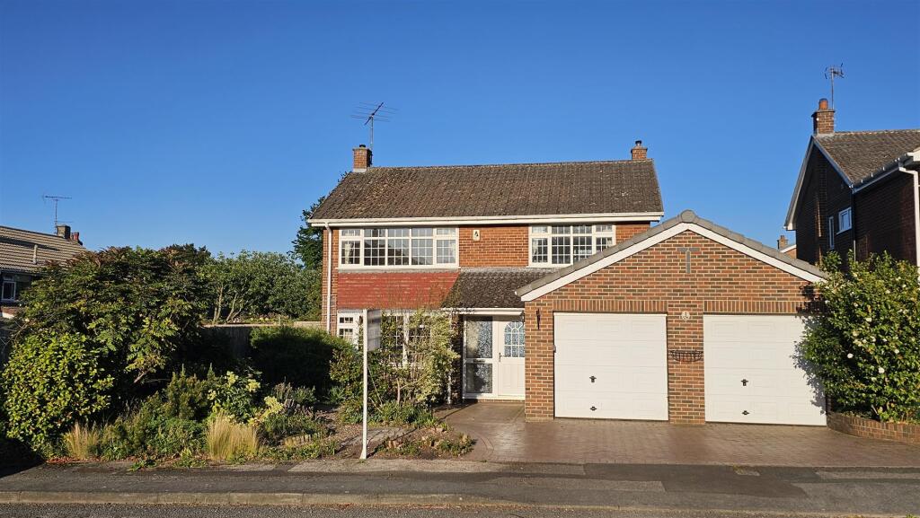 Main image of property: Pinfold, Bingham