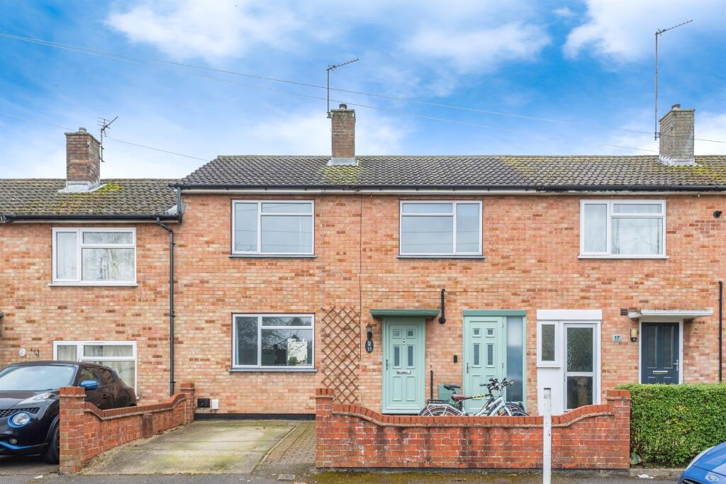 Main image of property: Dynham Place, Headington, Oxford