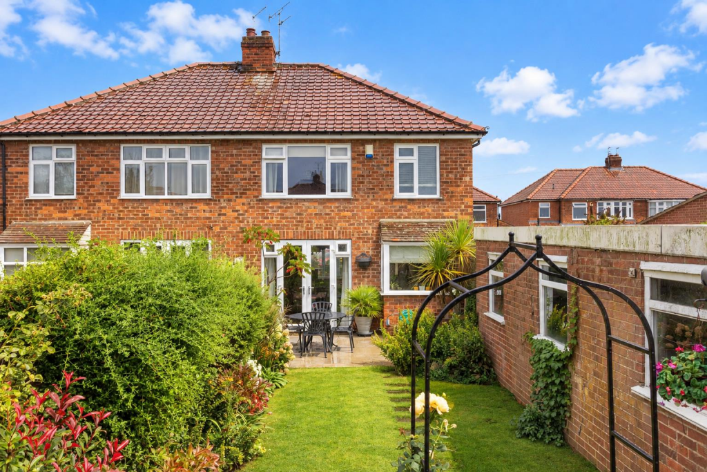 House in York, Derwenthorpe - View 4
