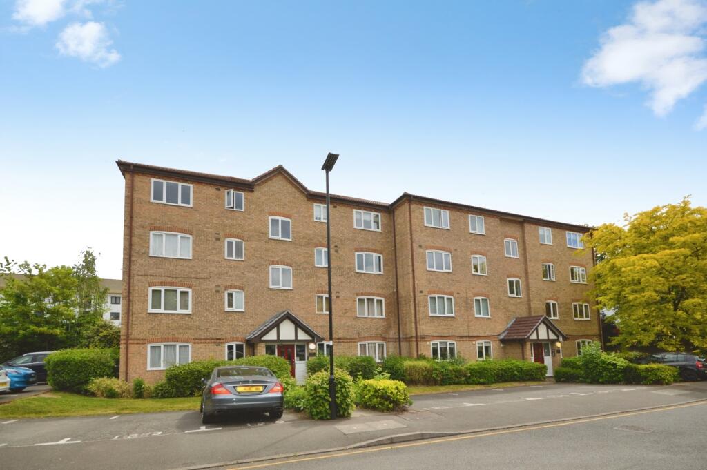 Main image of property: Varsity Drive, Twickenham, TW1