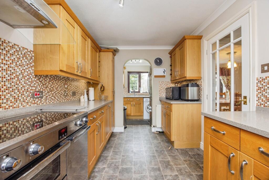 House in Plymouth - View 4