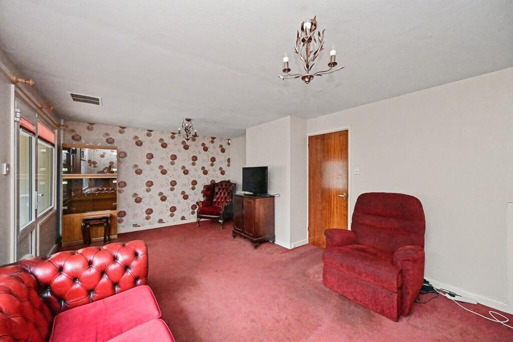 Cheshire Close, Rugby photo 3