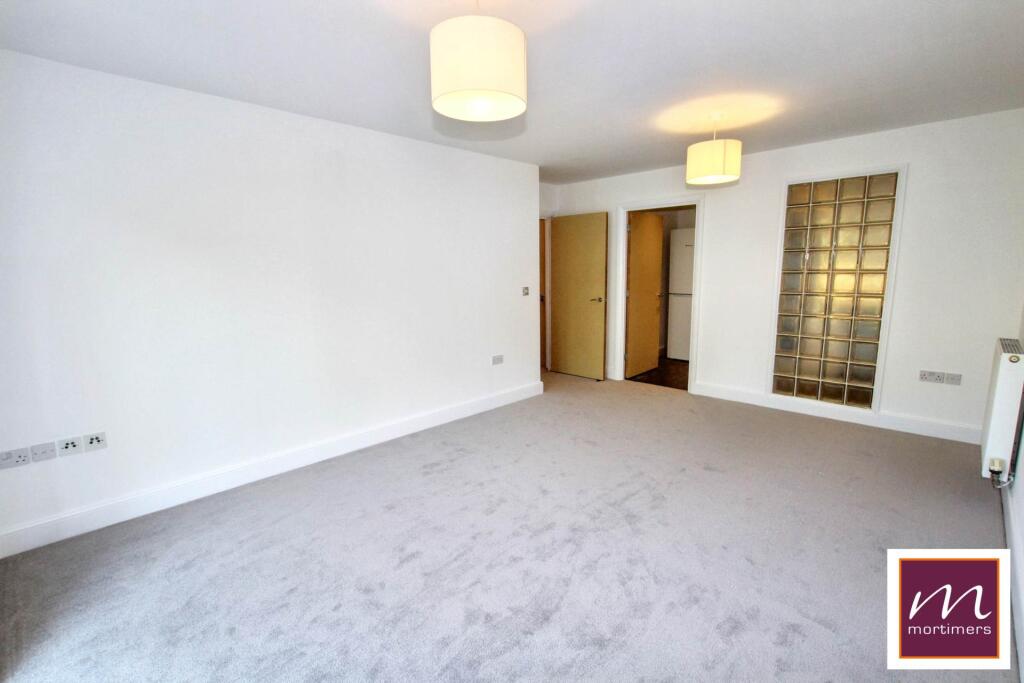 Apartment in Hemel Hempstead - More