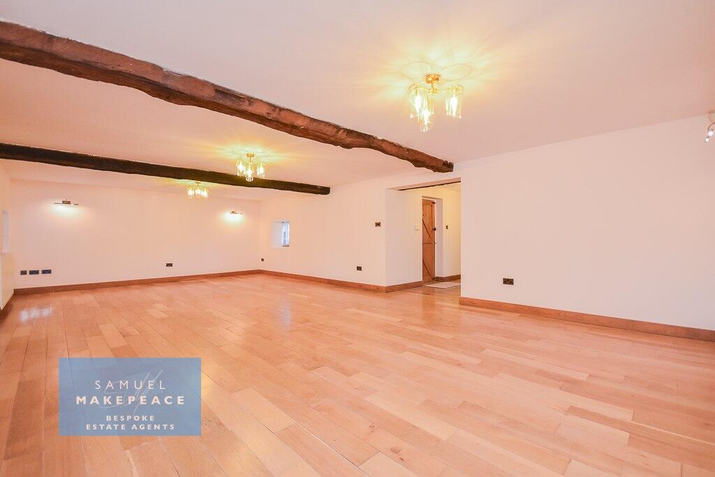 House in Stoke-on-Trent - View 2