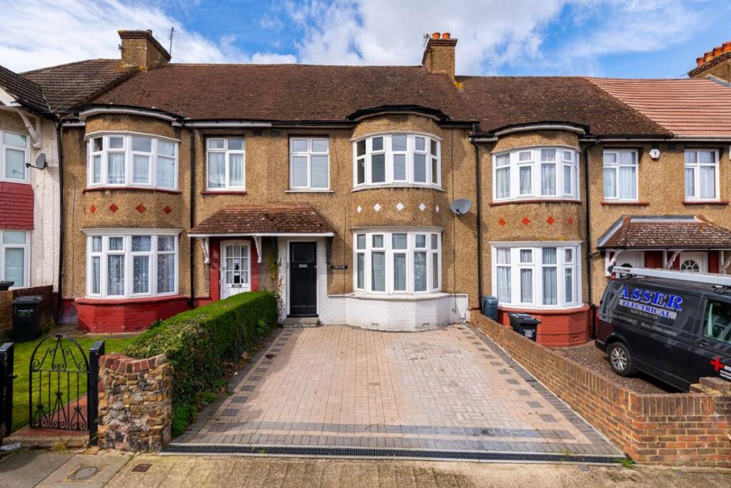 Main image of property: Lamorna Avenue, Gravesend