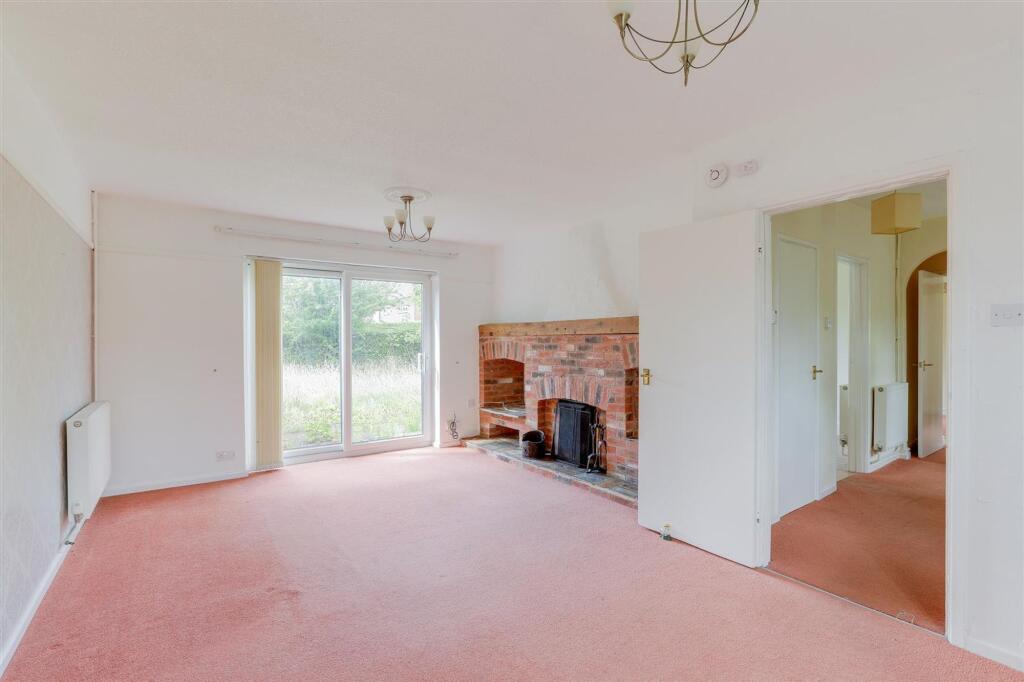 House in Rushcliffe, Keyworth - View 2