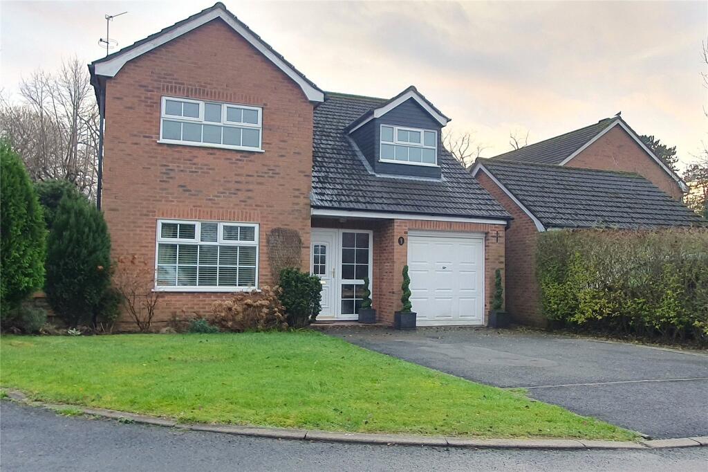 Main image of property: Argyll Close, Macclesfield, Cheshire, SK10