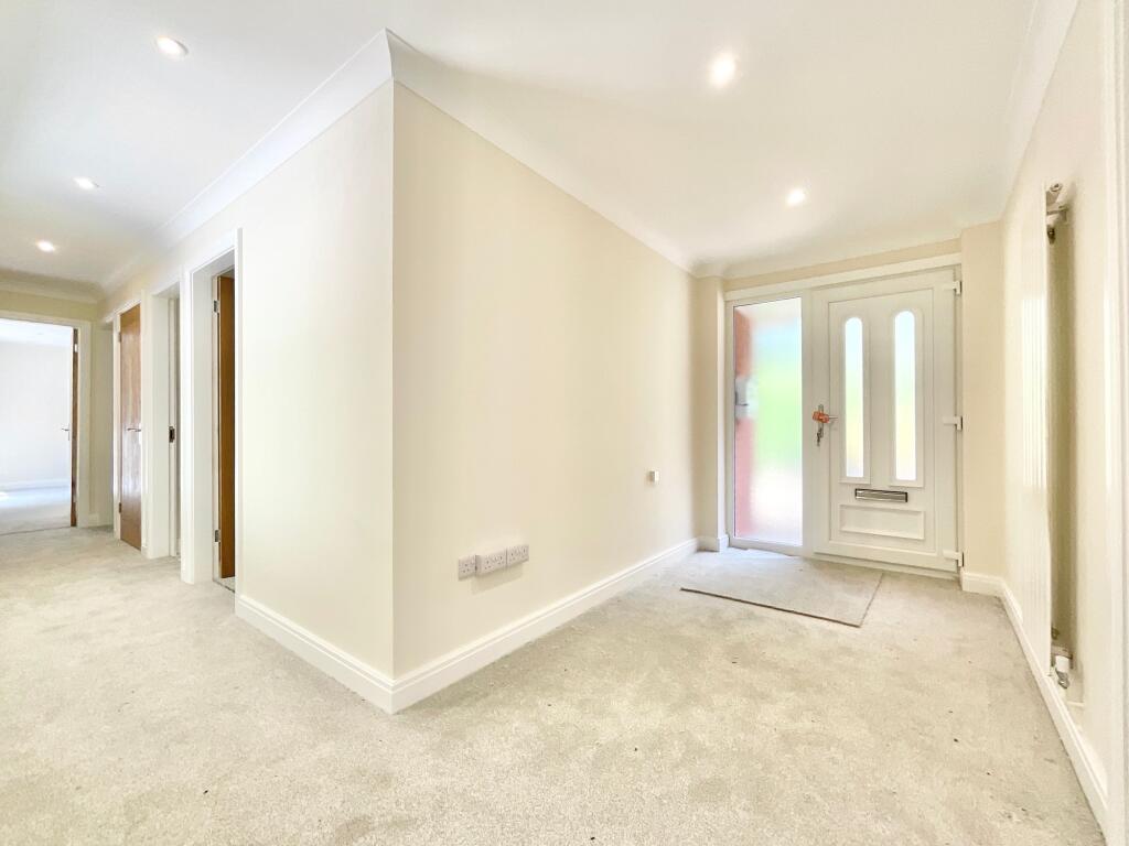 House in Stoke-on-Trent - View 5