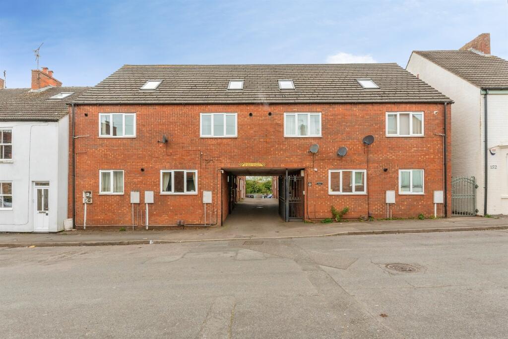 Main image of property: Dudley Road, Grantham