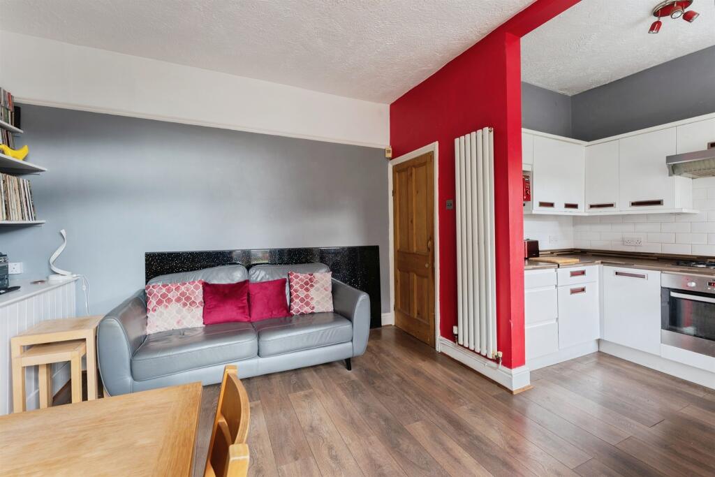 House in Wirral, Liverpool City Region - More
