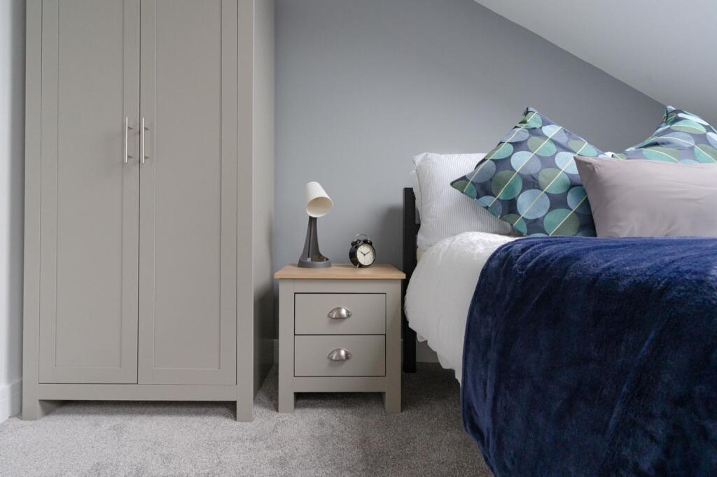 House in Portsmouth - View 3