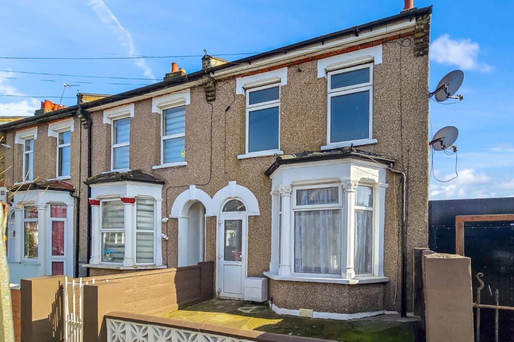 Main image of property: Haselbury Road, London, N18