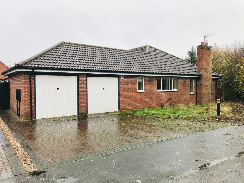 Main image of property: Kimblewick Lane, Spalding