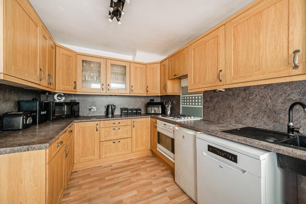Blackbrook Road, Fareham photo 3
