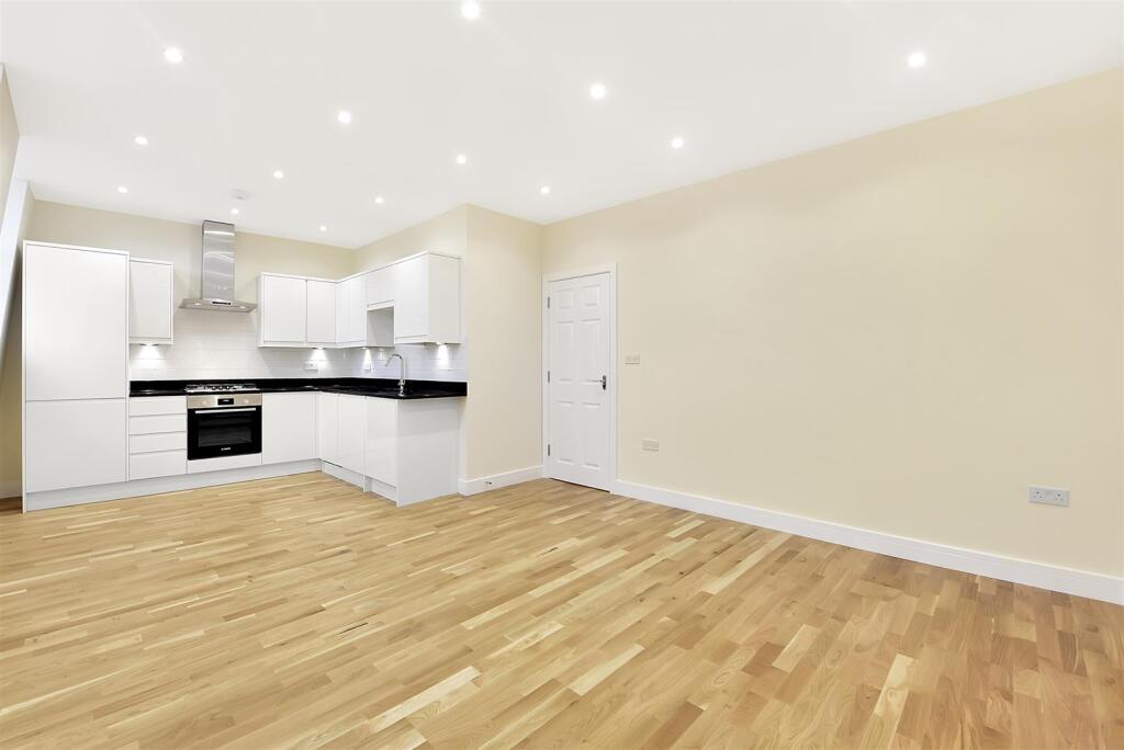 Main image of property: 46a King Street Twickenham