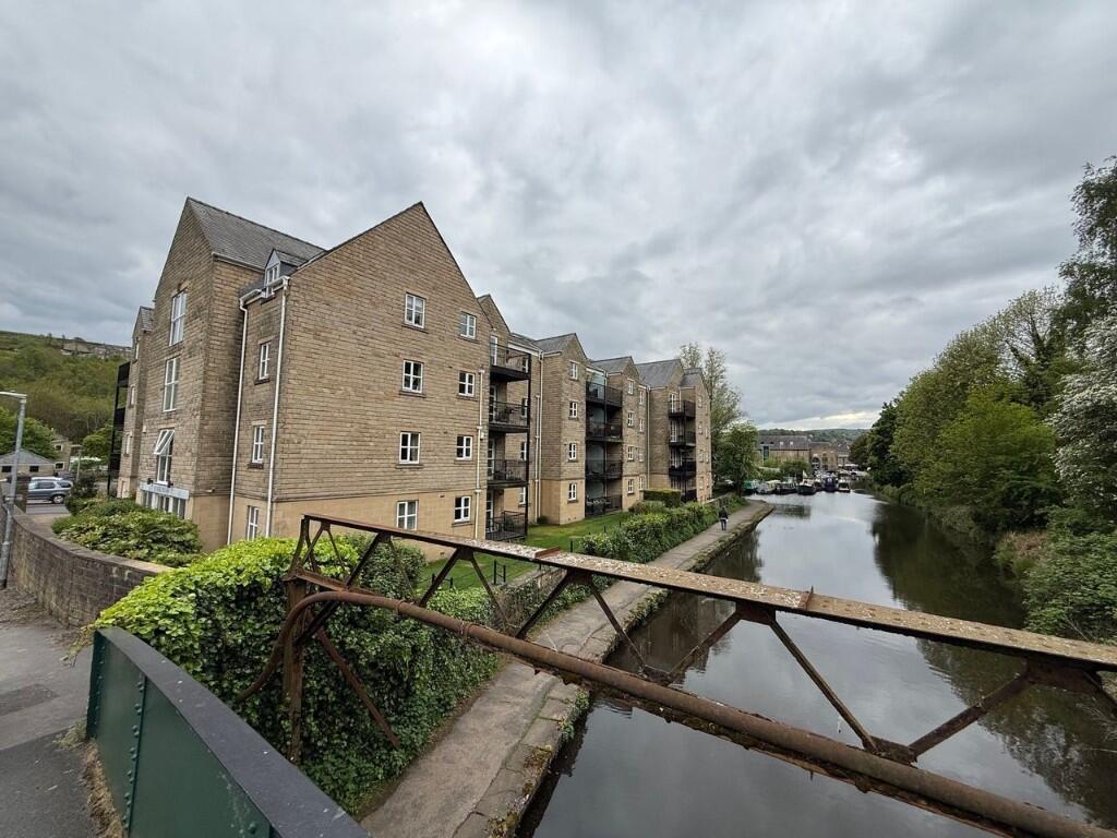 Main image of property: Apartment 33, The Riverine, Chapel Lane, Sowerby Bridge, West Yorkshire, HX6 3LX